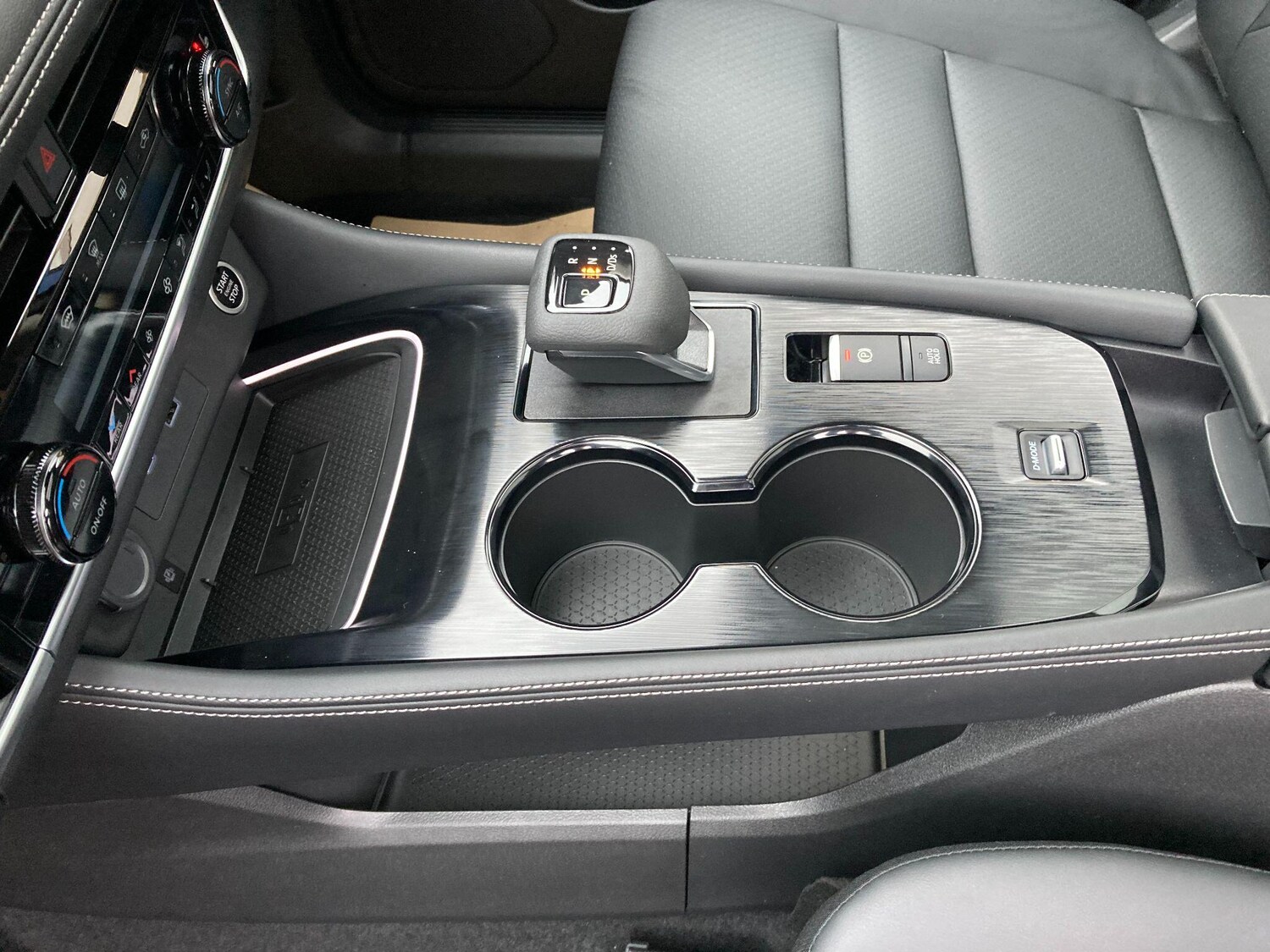 Used Nissan X-Trail for sale - 77839318: Photo 40