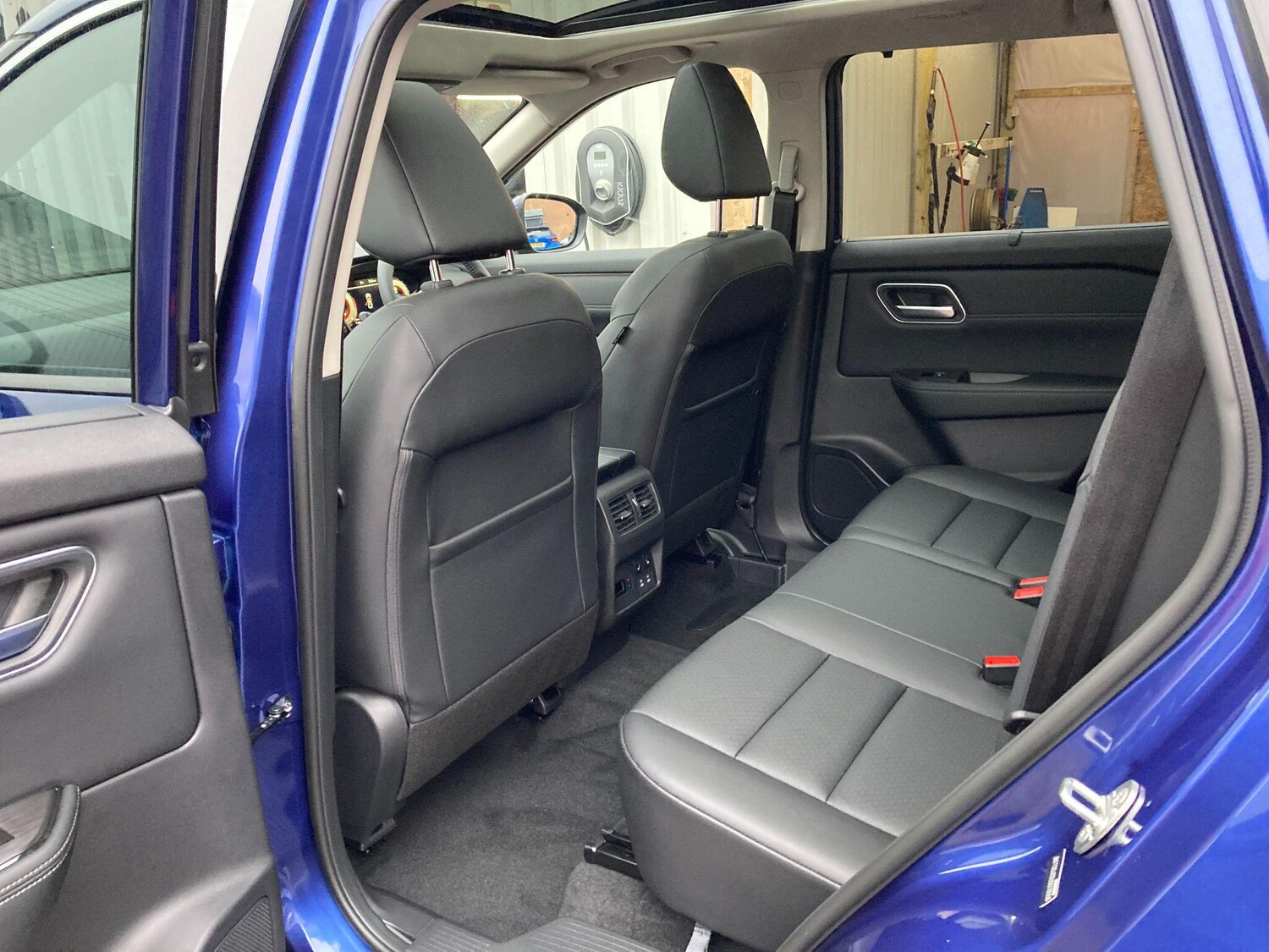 Used Nissan X-Trail for sale - 77839318: Photo 50