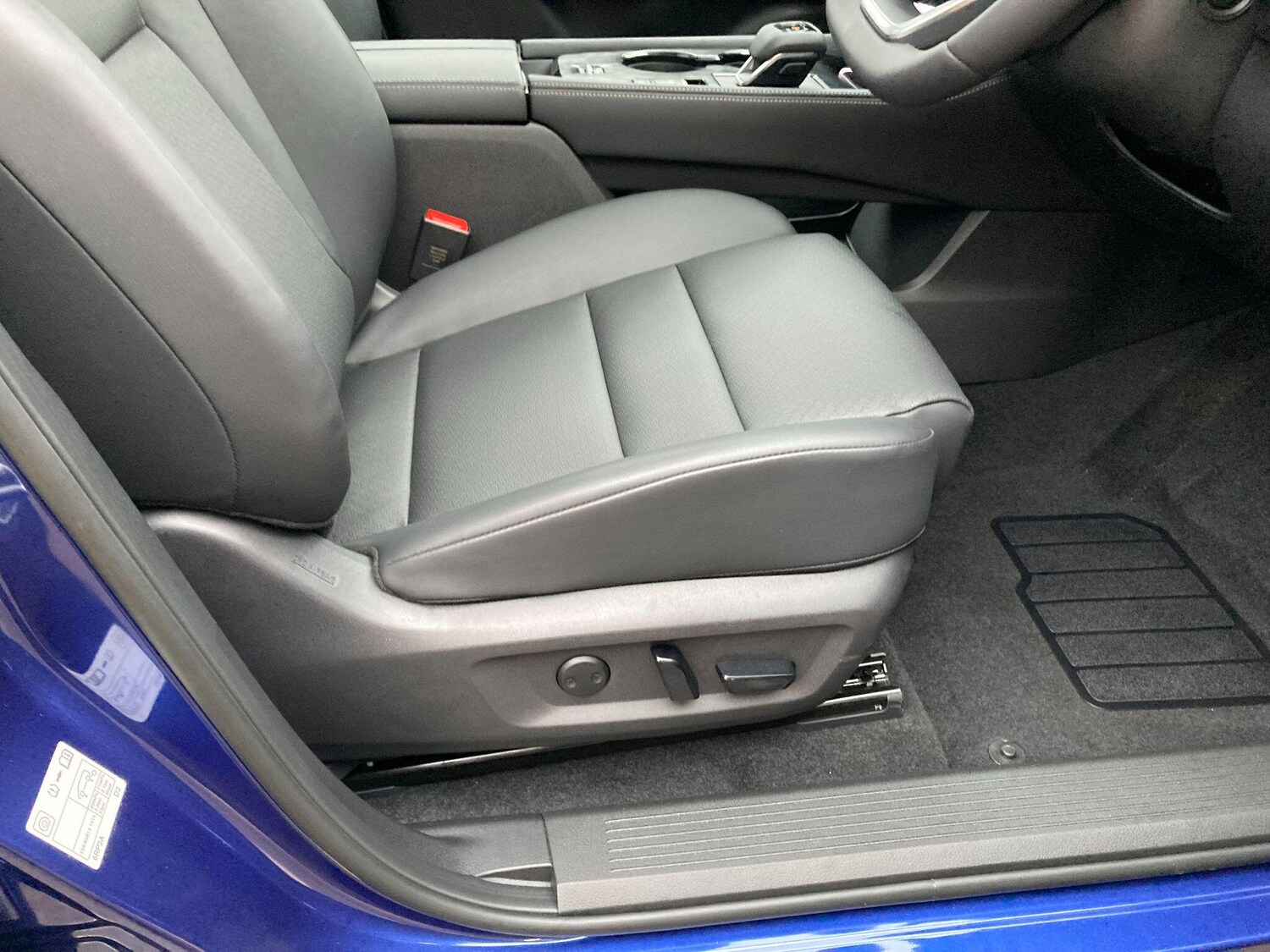 Used Nissan X-Trail for sale - 77839318: Photo 61