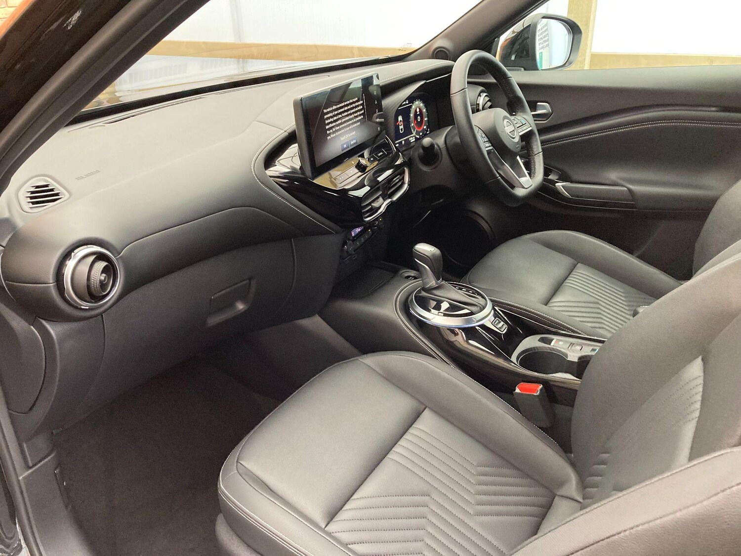 Used Nissan Juke 2024 for sale - 75915127: Photo 31