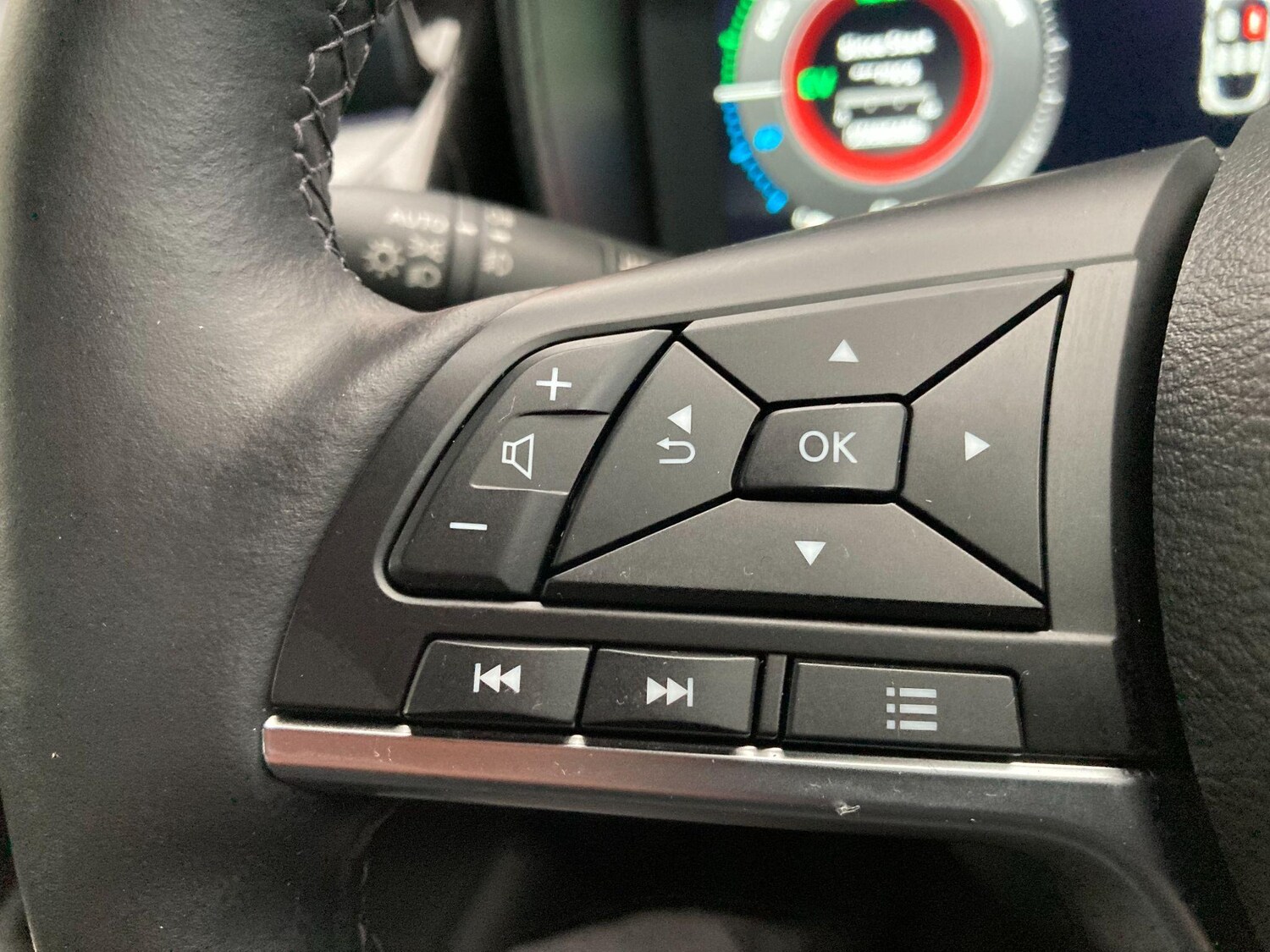 Used Nissan Juke 2024 for sale - 75915127: Photo 48