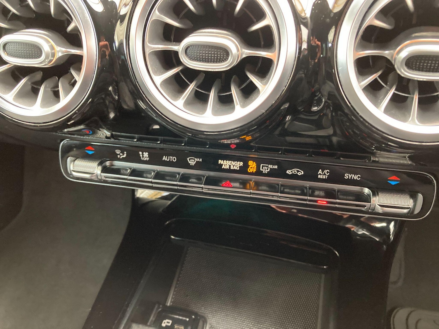 Used Mercedes-Benz A-Class 2019 for sale - 78086759: Photo 64