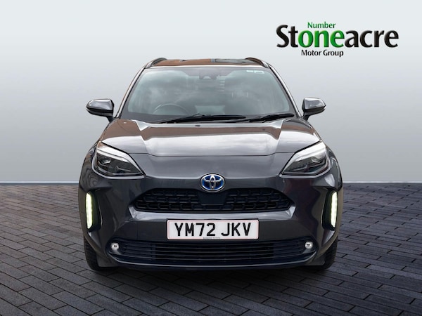 Used Toyota Yaris Cross 2023 for sale - 75687486: Photo 2