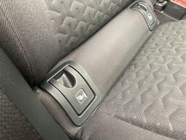 Used Toyota Yaris Cross 2023 for sale - 75687486: Photo 39