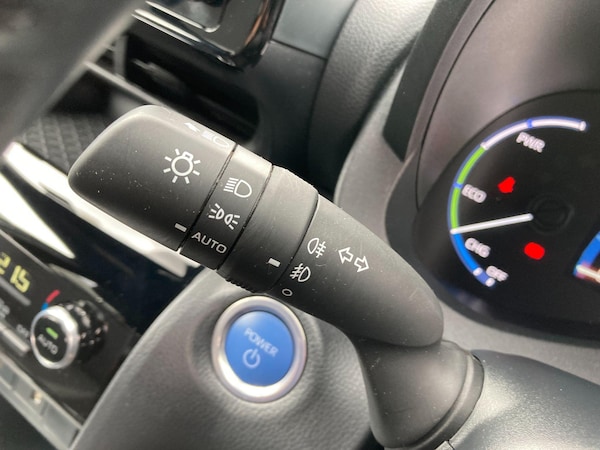 Used Toyota Yaris Cross 2023 for sale - 75687486: Photo 46
