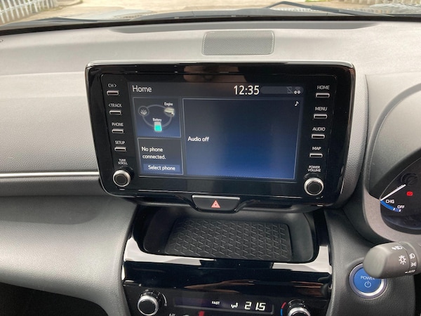 Used Toyota Yaris Cross 2023 for sale - 75687486: Photo 49