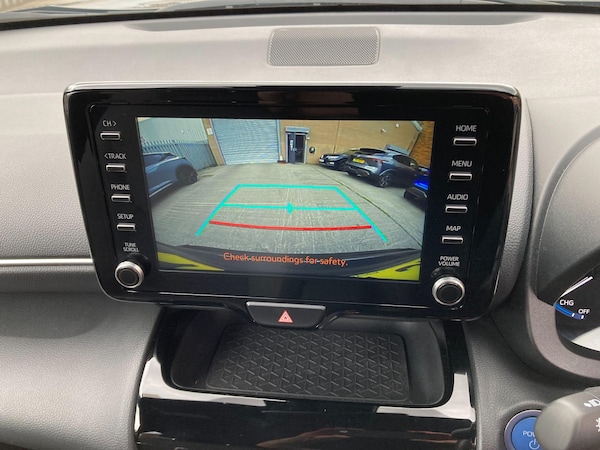 Used Toyota Yaris Cross 2023 for sale - 75687486: Photo 59