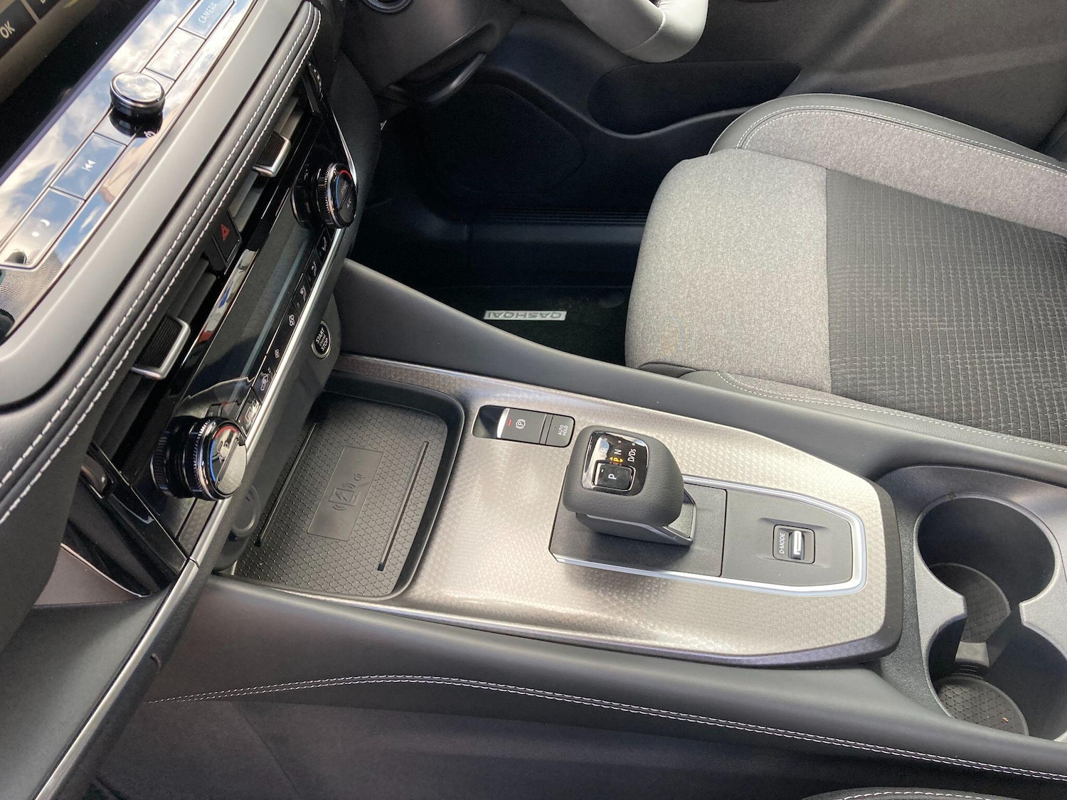 Used Nissan Qashqai 2025 for sale - 77400676: Photo 30