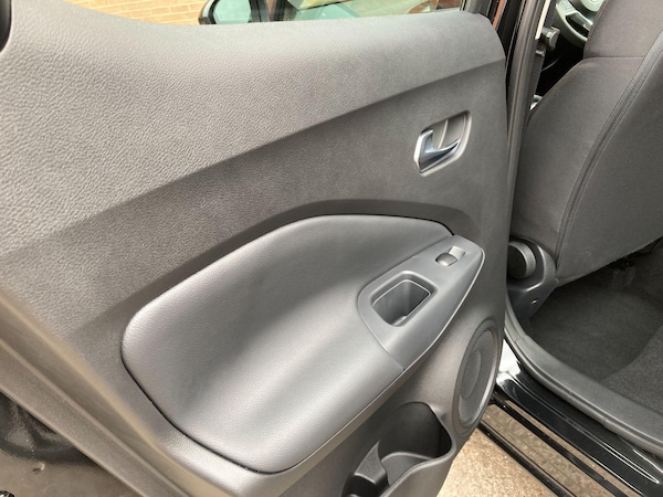 Used Nissan Juke 2024 for sale - 75634536: Photo 32