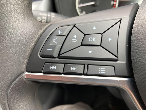 Used Nissan Juke 2024 for sale - 75634536: Photo 48