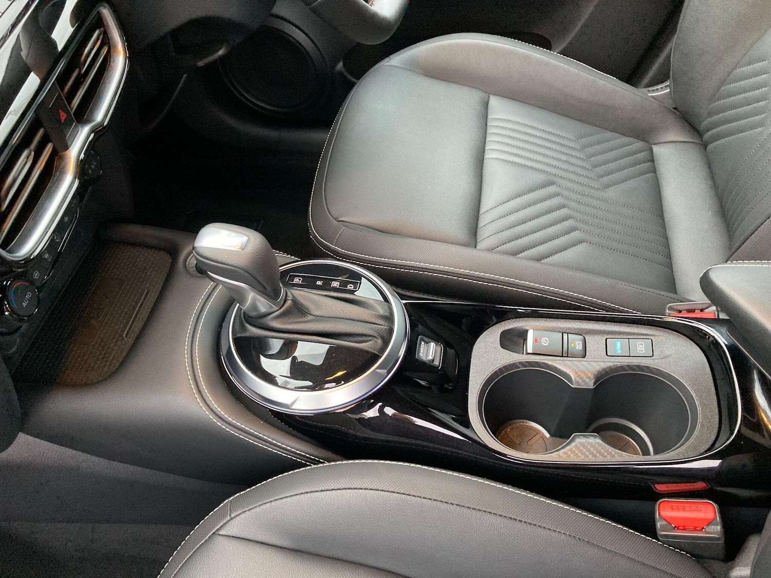 Used Nissan Juke 2025 for sale - 76715458: Photo 32