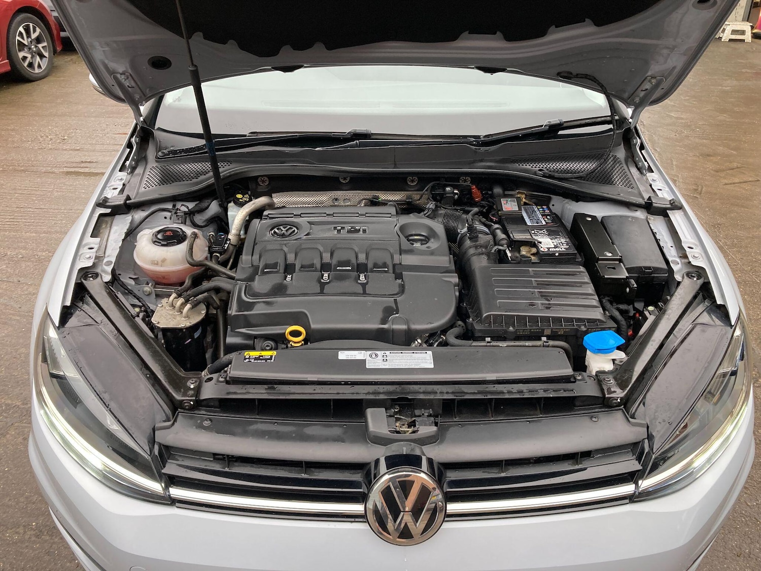 Used Volkswagen Golf 2018 for sale - 77081296: Photo 20