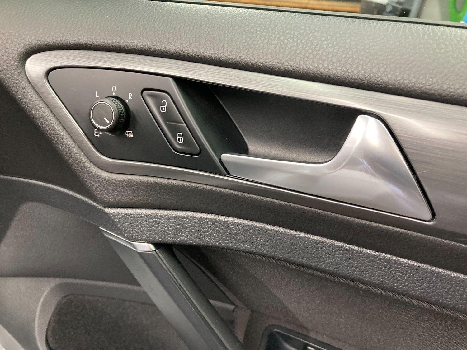 Used Volkswagen Golf 2018 for sale - 77081296: Photo 51