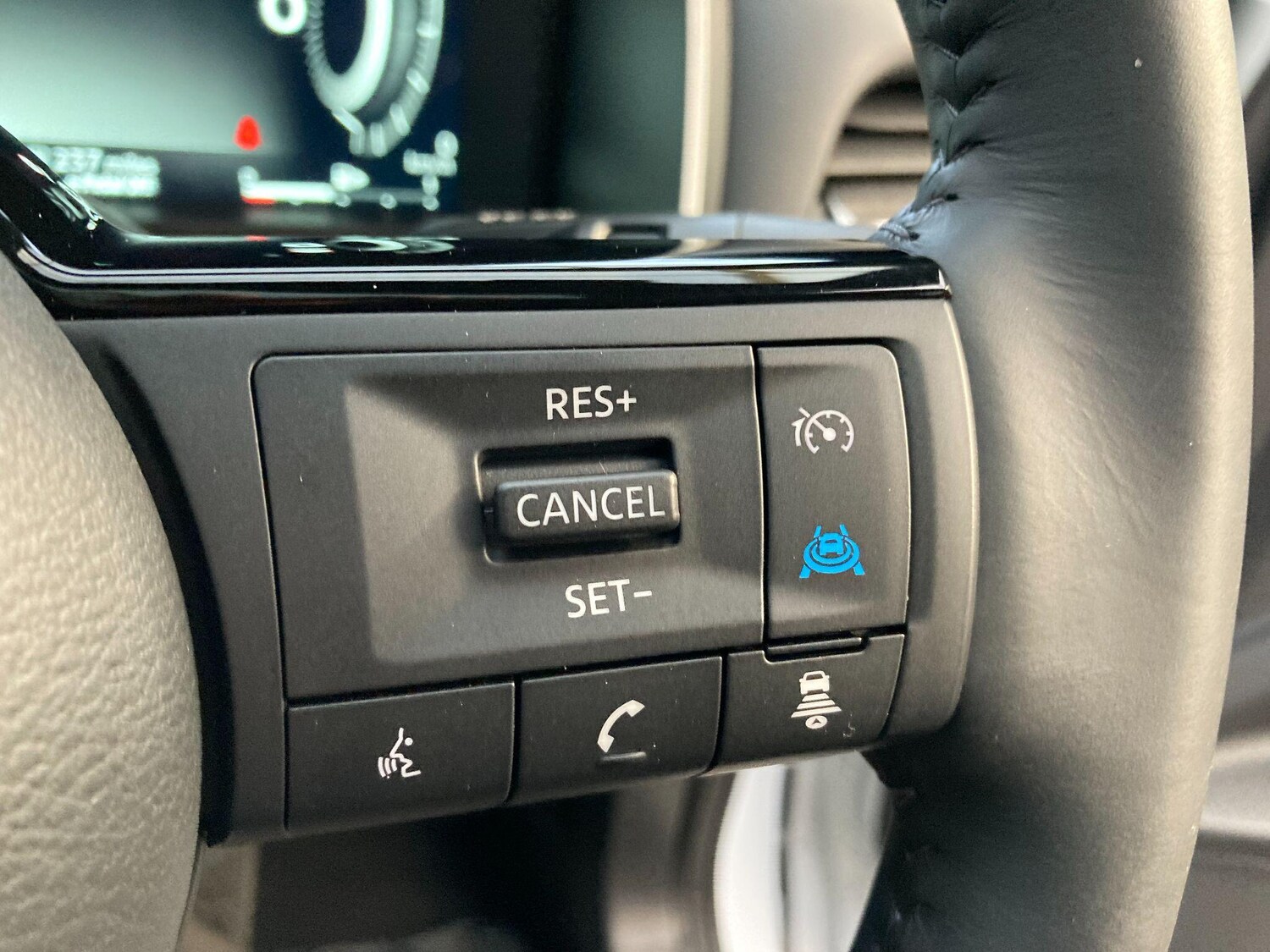 Used Nissan Qashqai for sale - 77586743: Photo 54