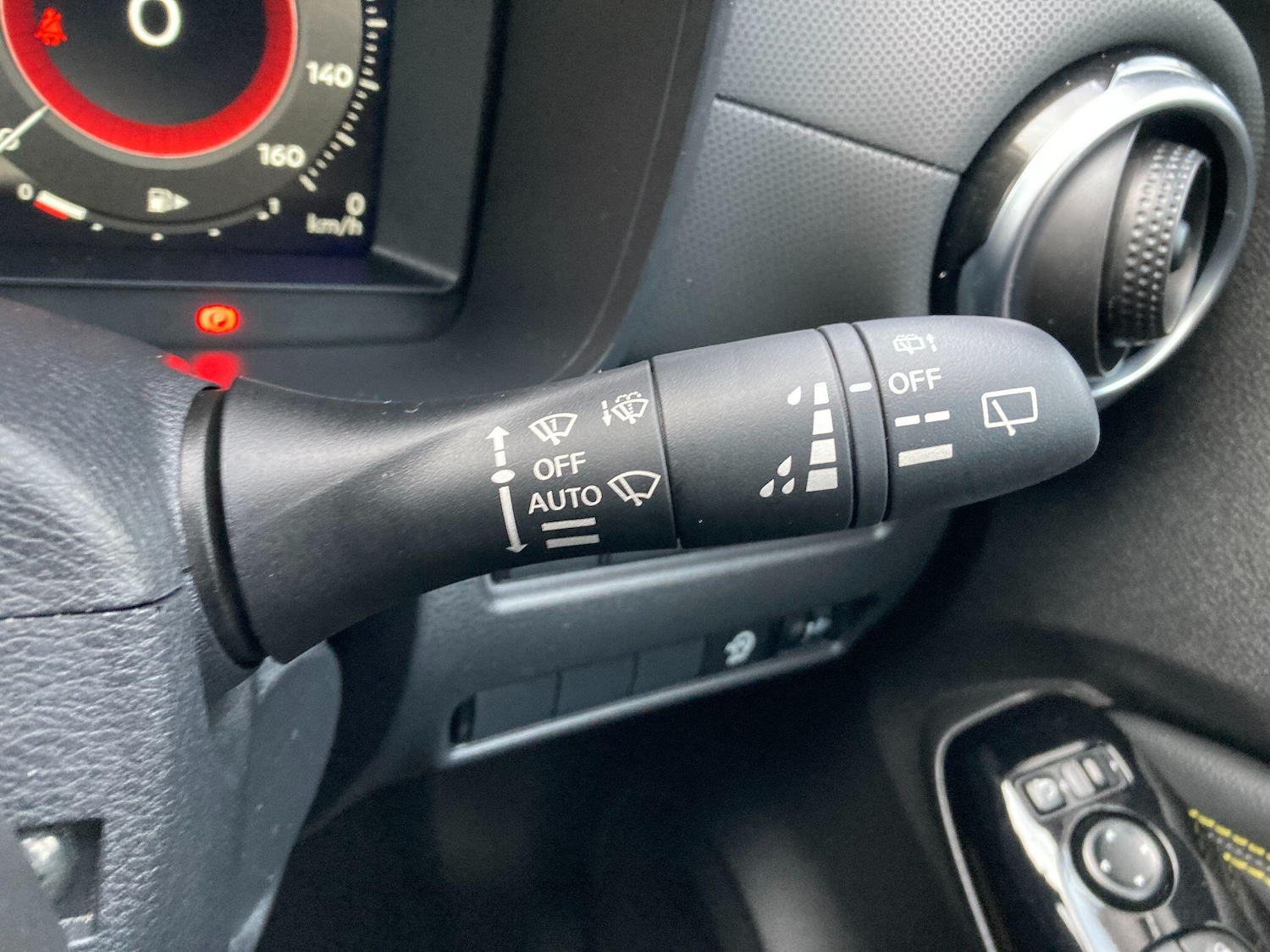 Used Nissan Juke 2024 for sale - 77278892: Photo 59