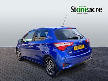 Used Toyota Yaris 2019 for sale - 79121544: Photo