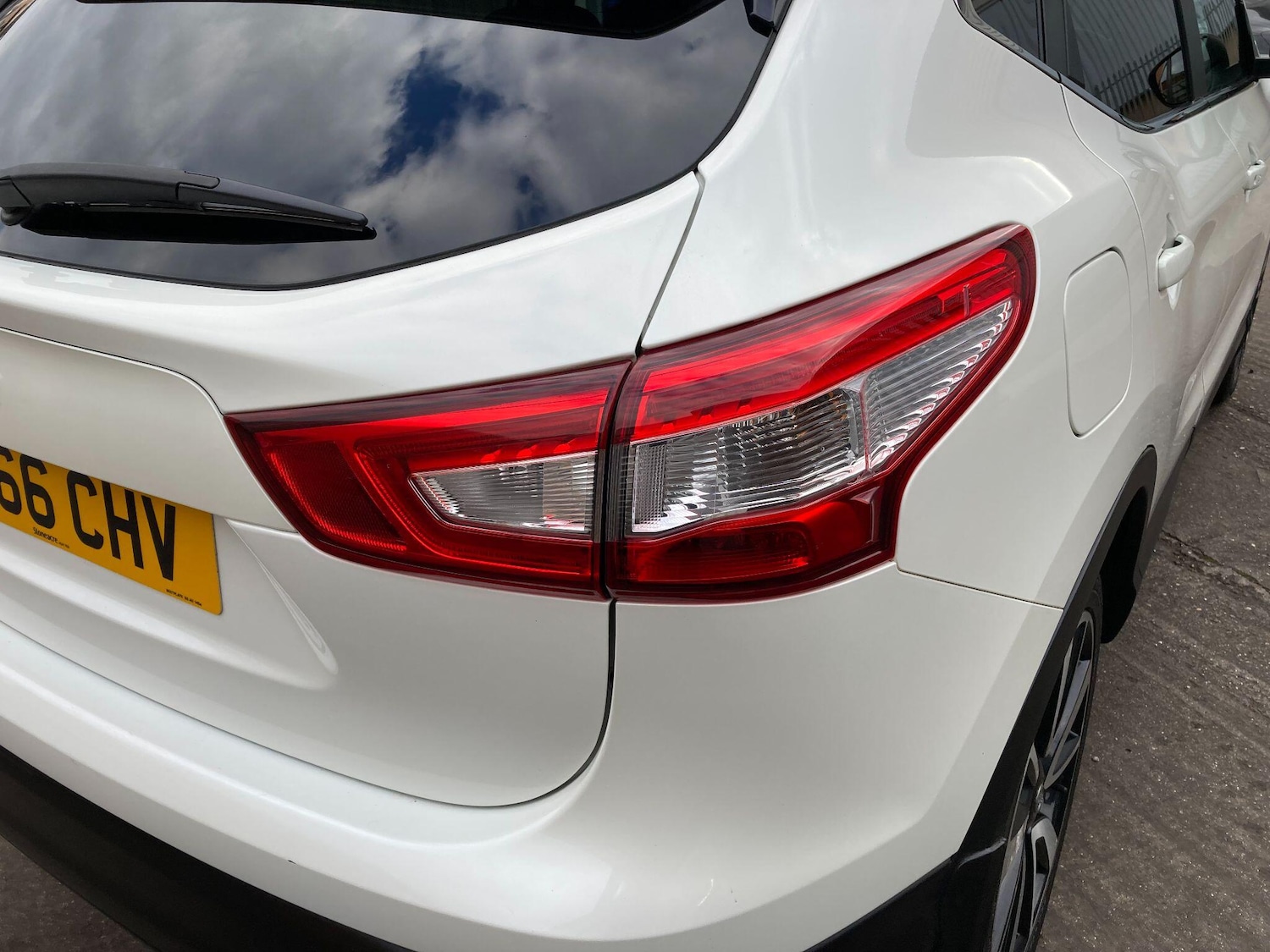 Used Nissan Qashqai 2017 for sale - 76472105: Photo 21