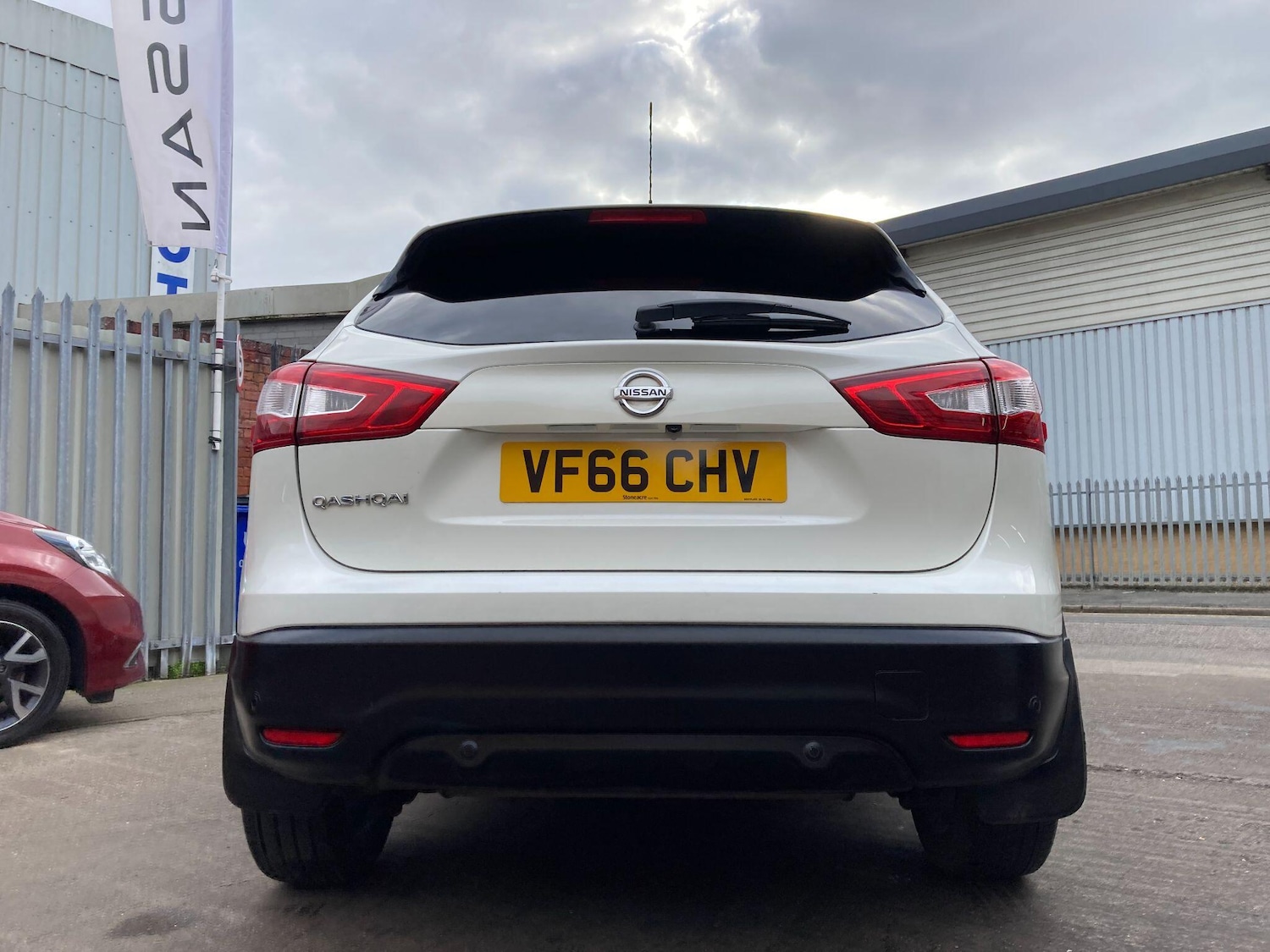 Used Nissan Qashqai 2017 for sale - 76472105: Photo 25