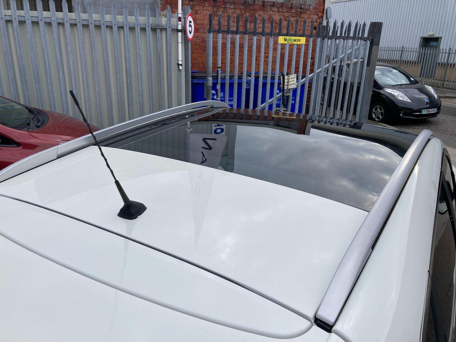 Used Nissan Qashqai 2017 for sale - 76472105: Photo 29