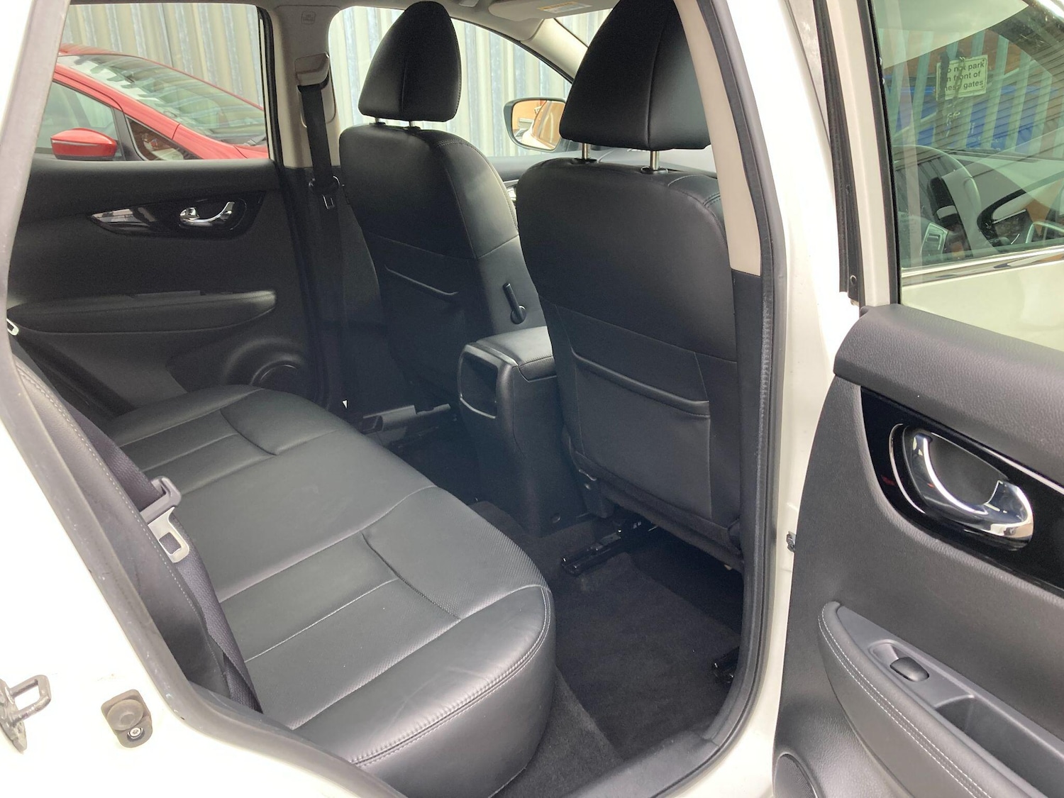 Used Nissan Qashqai 2017 for sale - 76472105: Photo 43