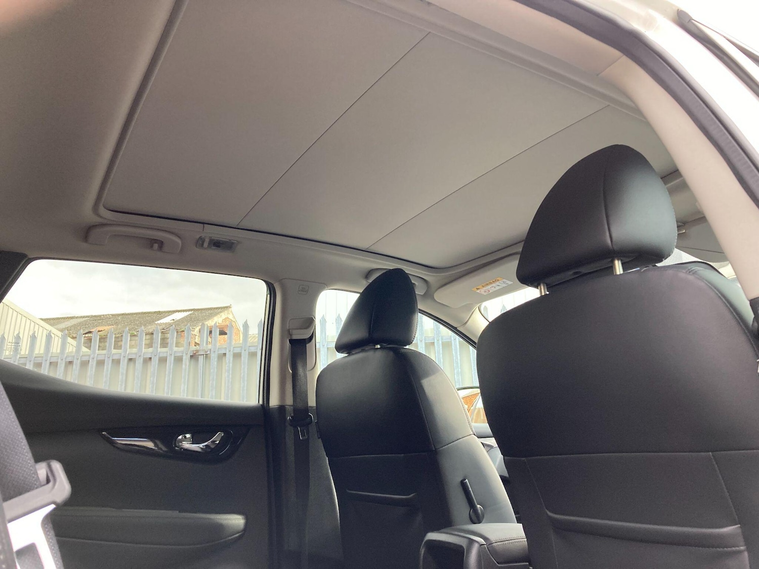 Used Nissan Qashqai 2017 for sale - 76472105: Photo 48