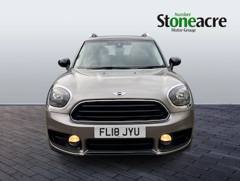 Used MINI Countryman 2018 for sale - 77683793: Photo