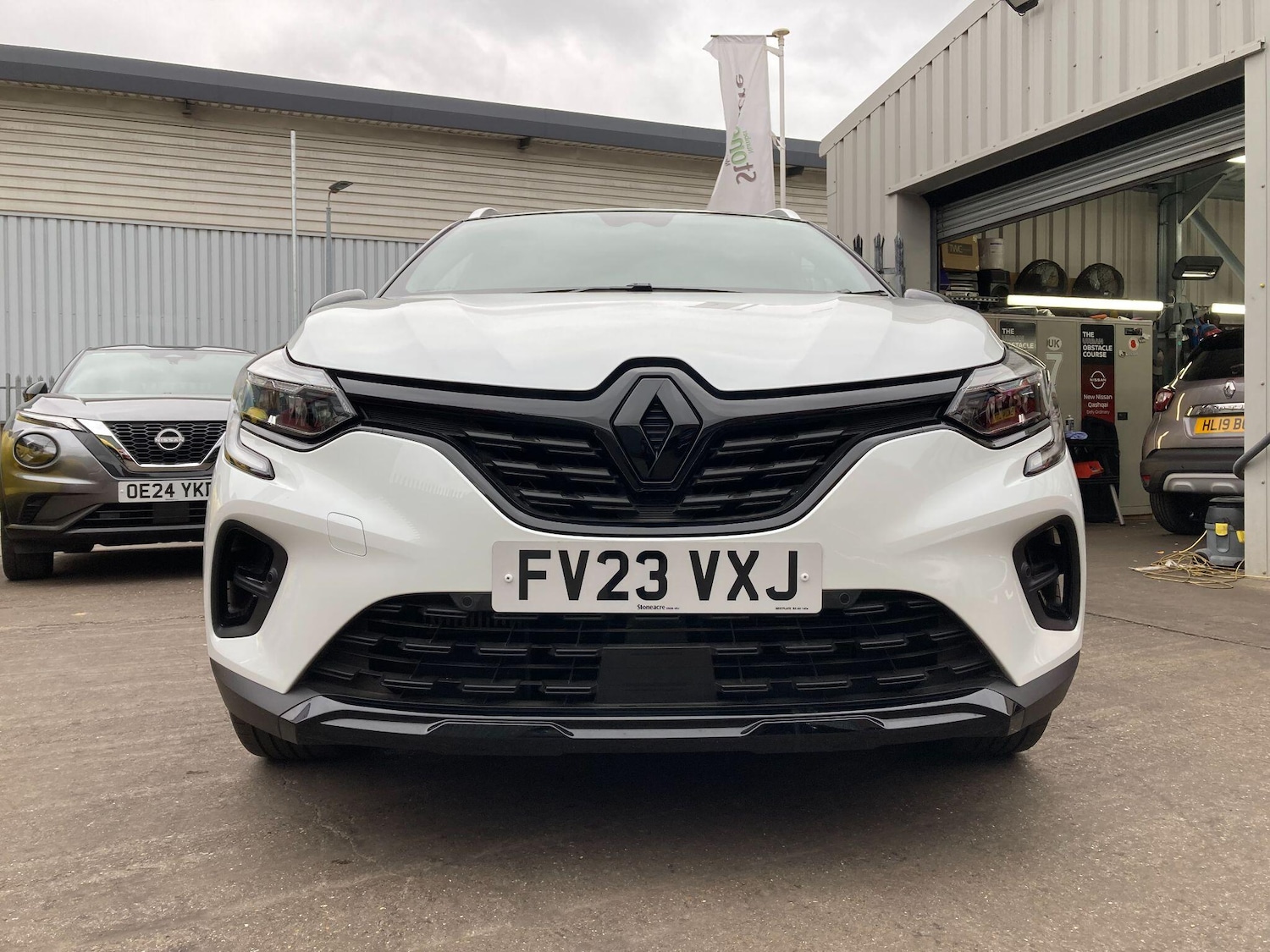 Used Renault Captur 2023 for sale - 76318151: Photo 15