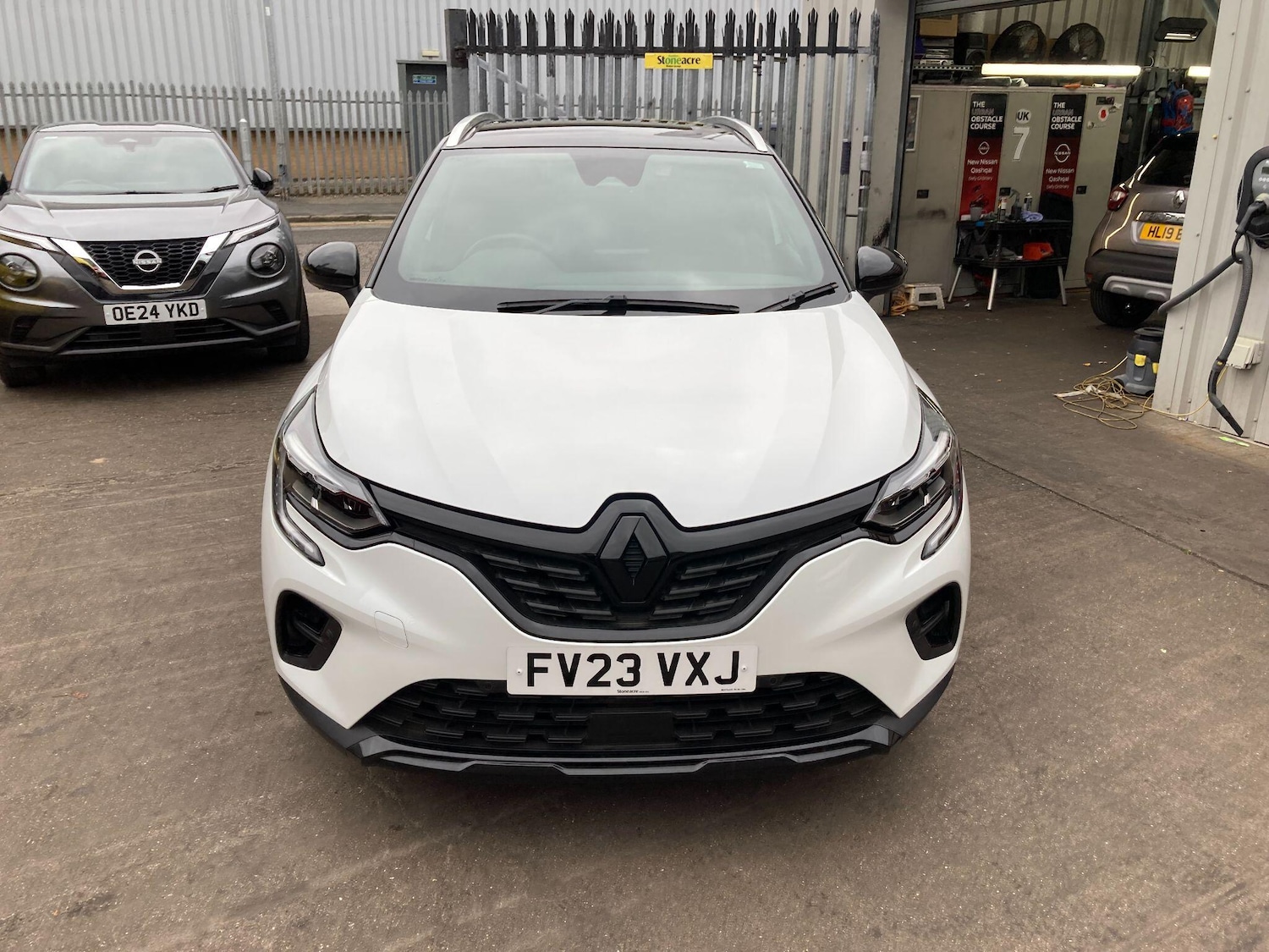 Used Renault Captur 2023 for sale - 76318151: Photo 16