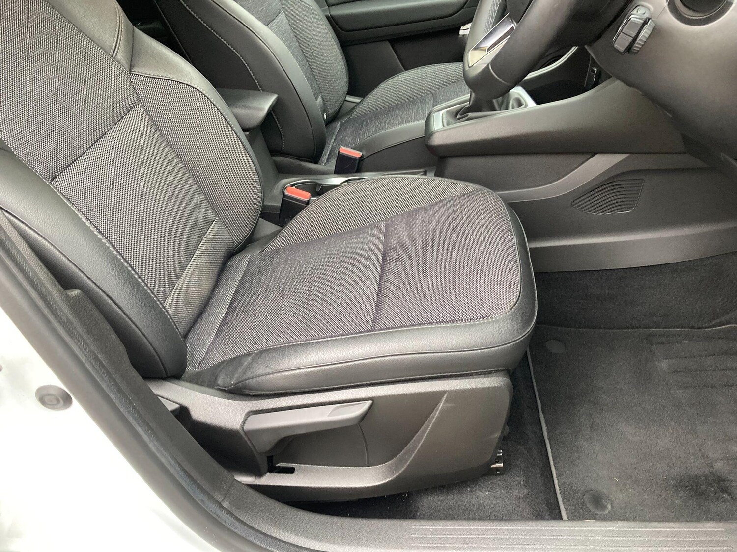 Used Renault Captur 2023 for sale - 76318151: Photo 46