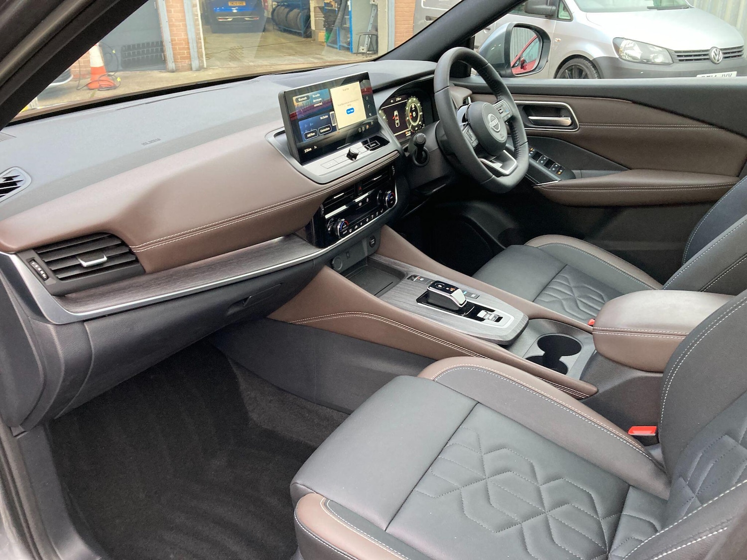 Used Nissan Qashqai for sale - 77166799: Photo 32