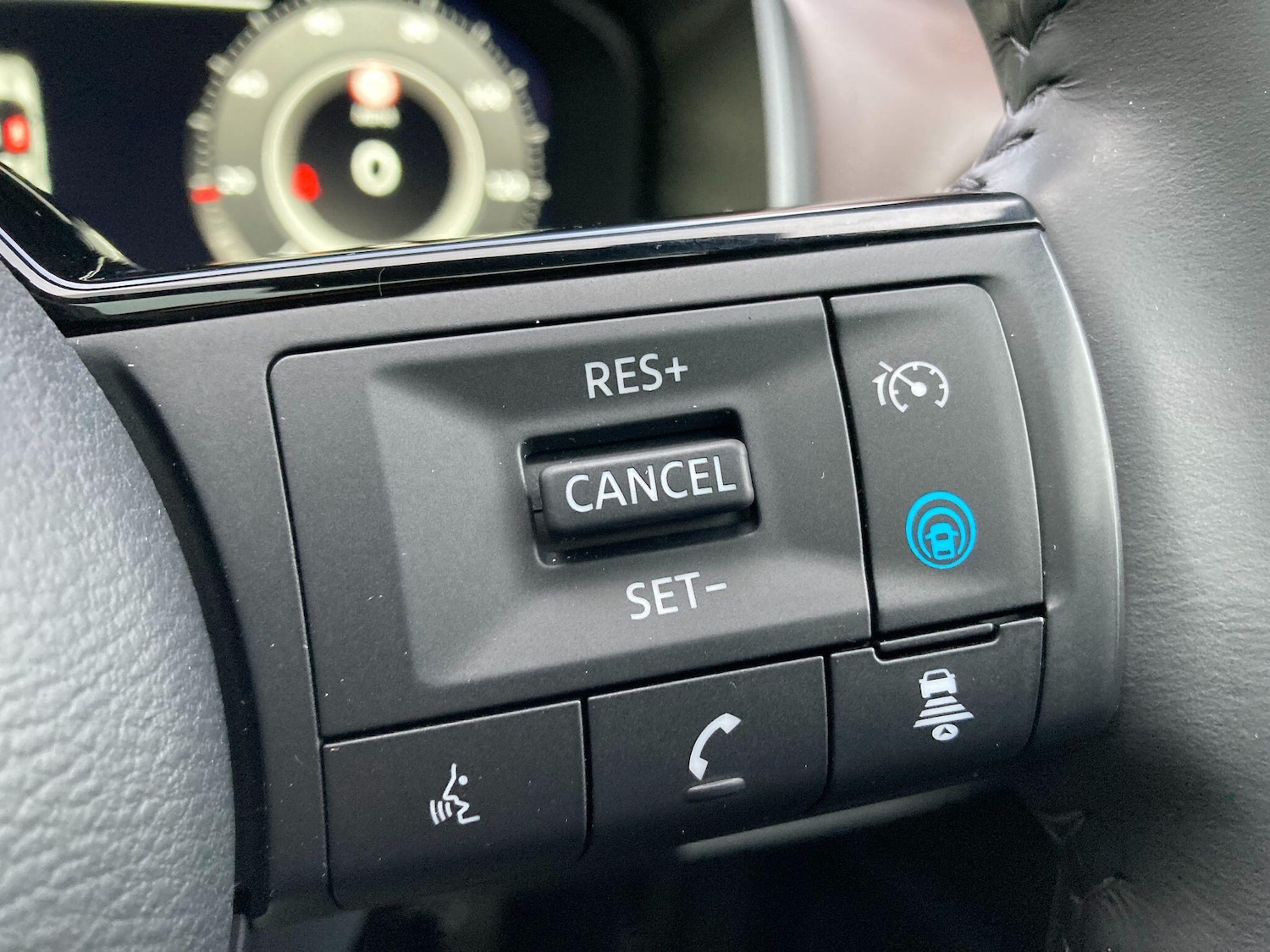 Used Nissan Qashqai for sale - 77166799: Photo 59