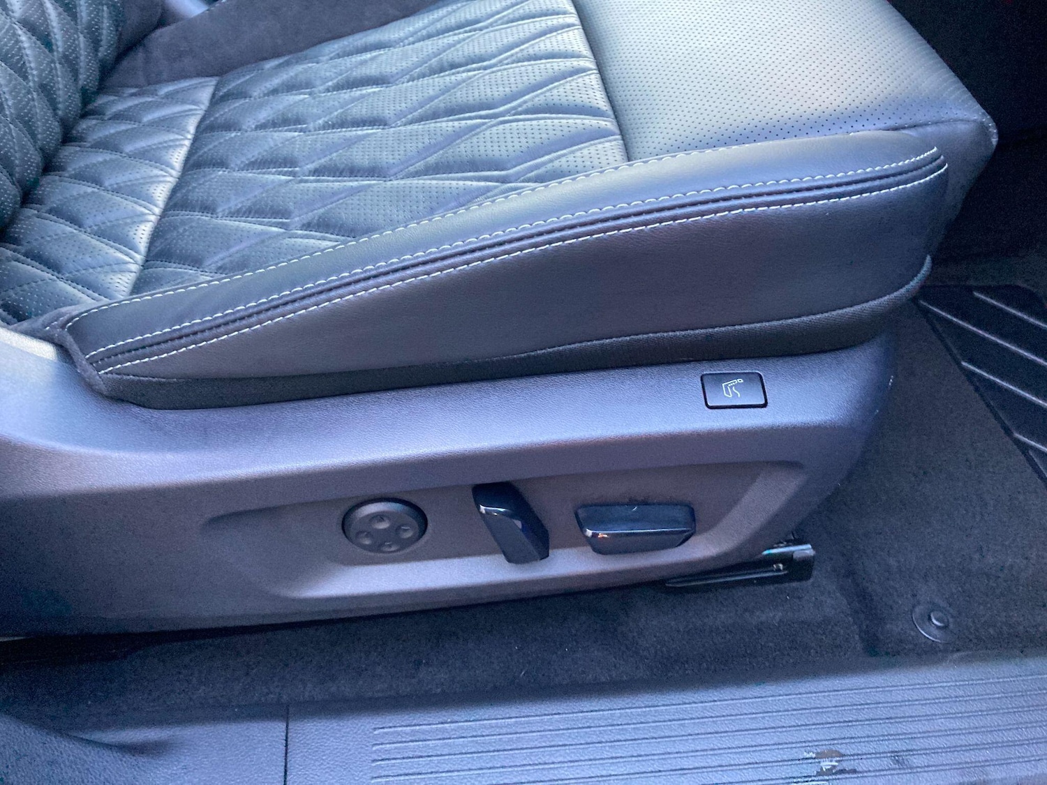 Used Nissan Qashqai for sale - 77230403: Photo 57