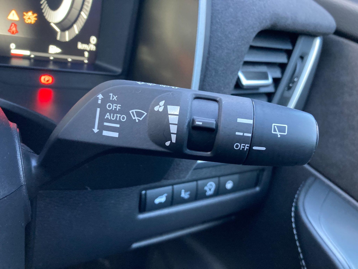 Used Nissan Qashqai for sale - 77230403: Photo 61