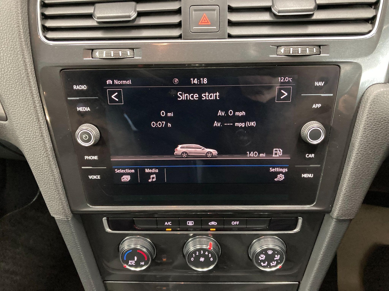 Used Volkswagen Golf 2018 for sale - 77279275: Photo 65