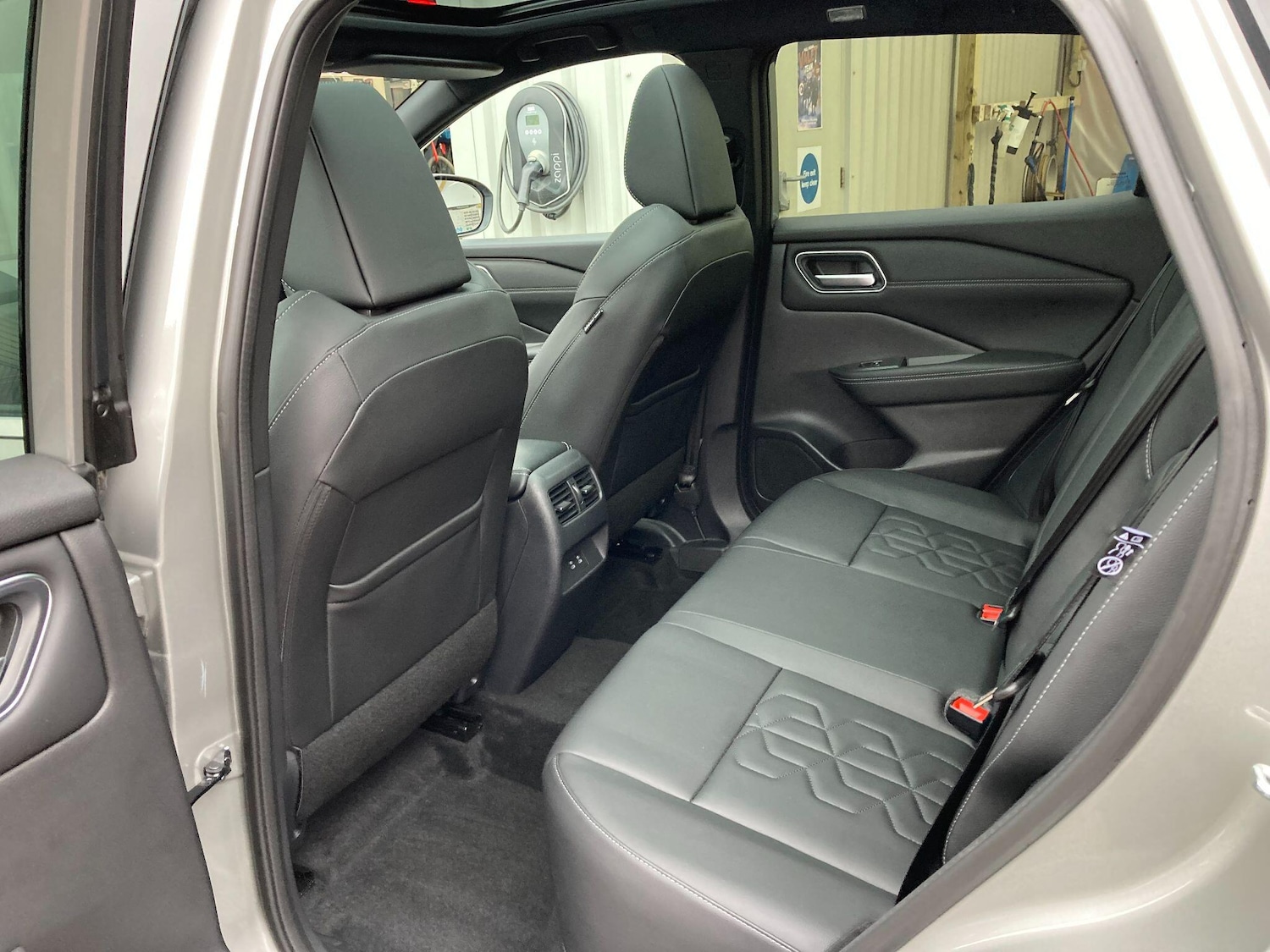 Used Nissan Qashqai for sale - 77238383: Photo 43