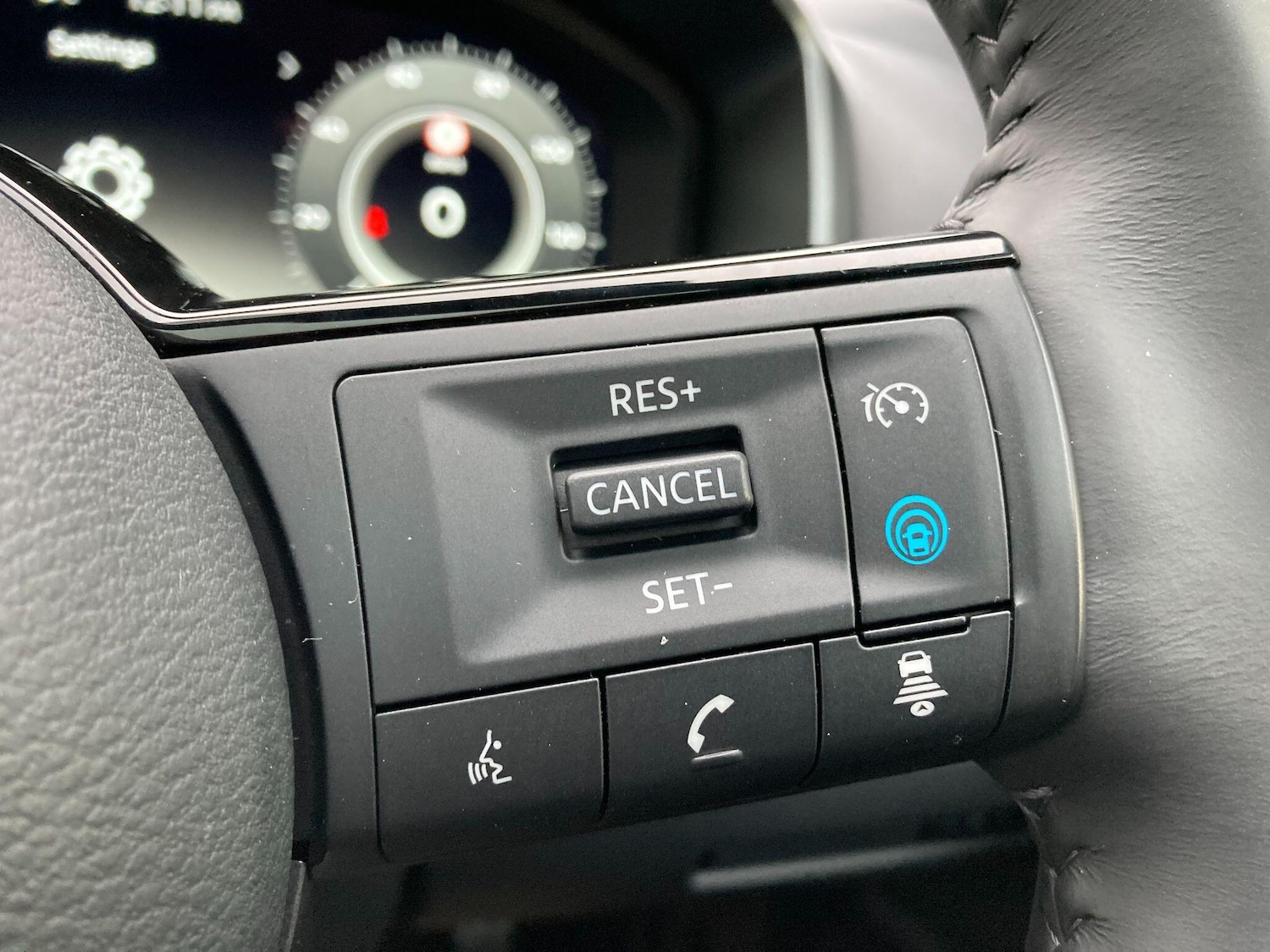 Used Nissan Qashqai for sale - 77238383: Photo 59