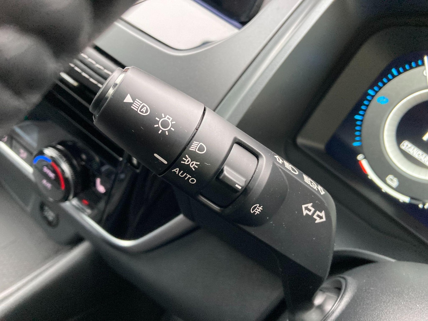 Used Nissan Qashqai for sale - 77238383: Photo 62