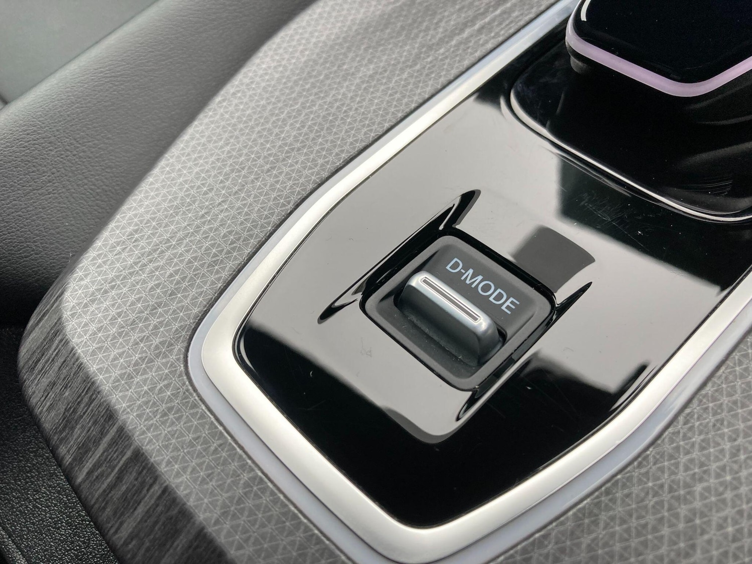 Used Nissan Qashqai for sale - 77238383: Photo 76