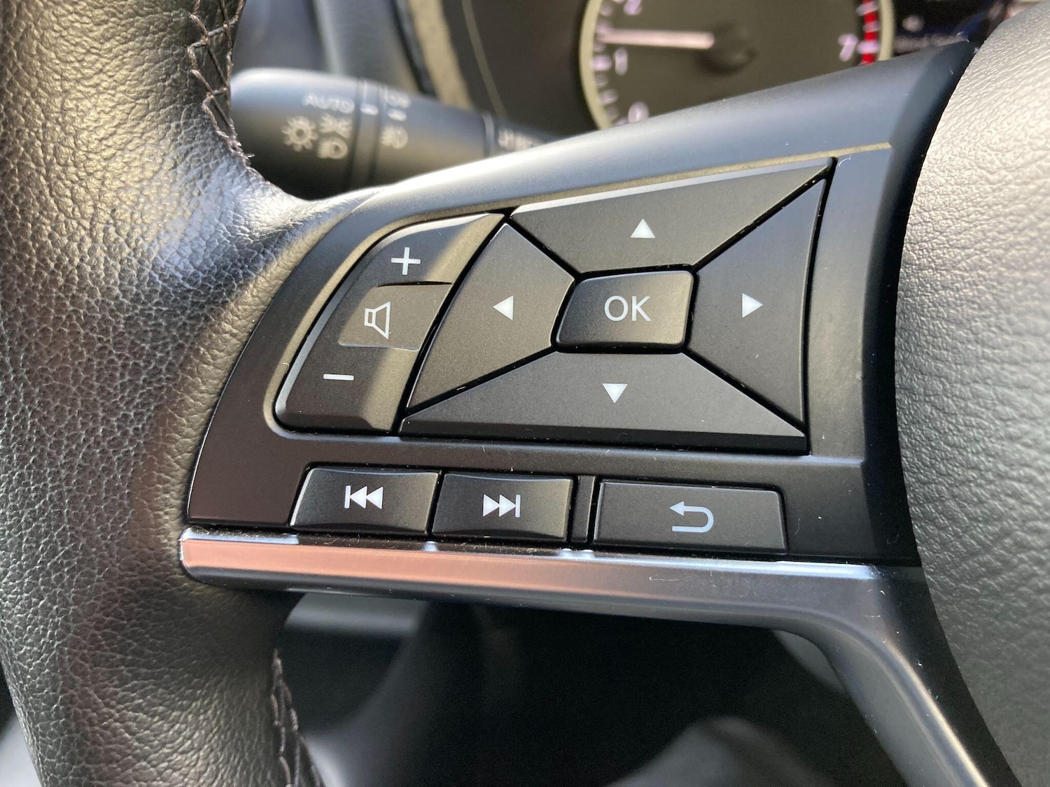 Used Nissan Juke 2024 for sale - 76498694: Photo 58