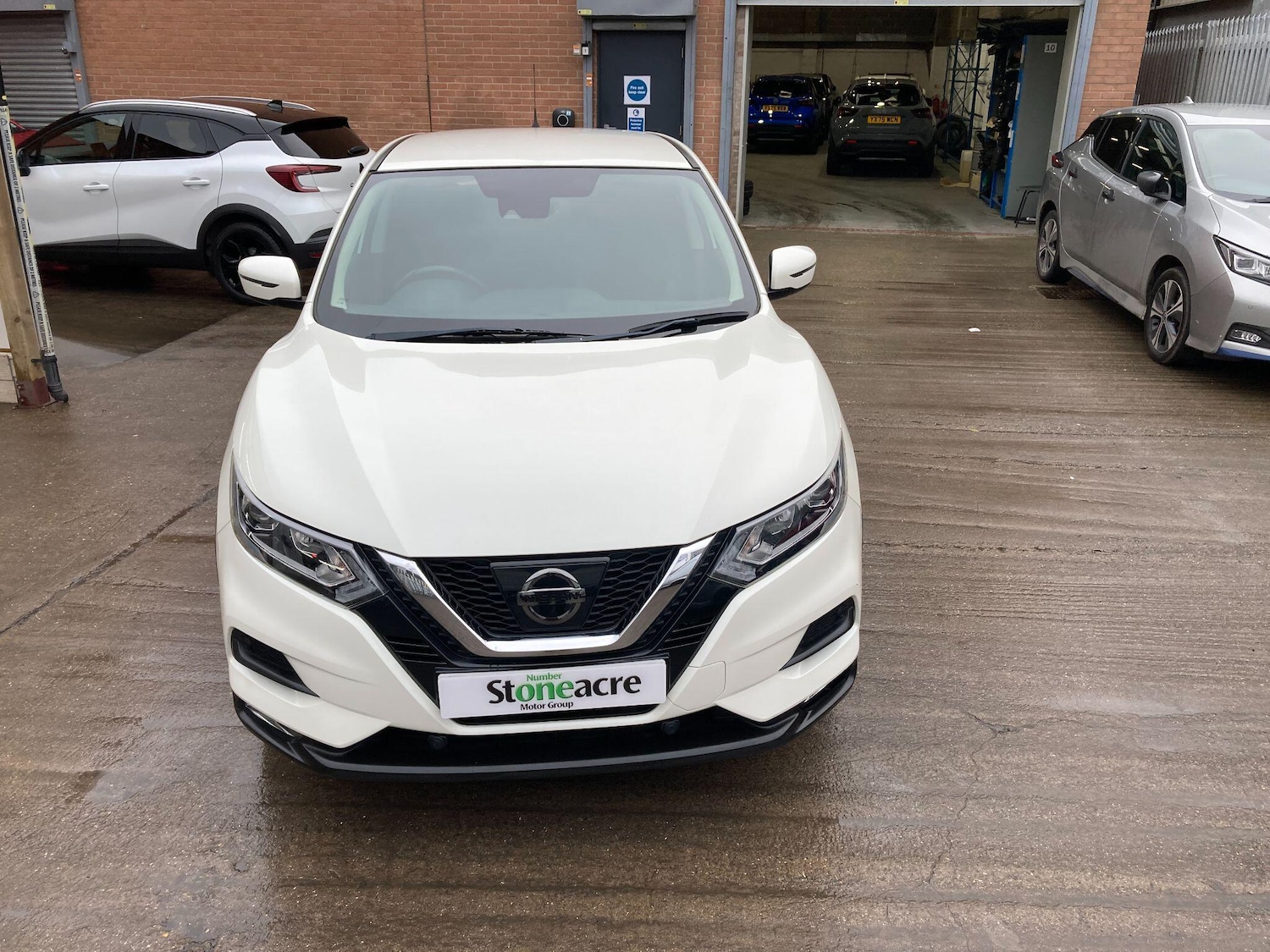 Used Nissan Qashqai 2017 for sale - 77304965: Photo 15