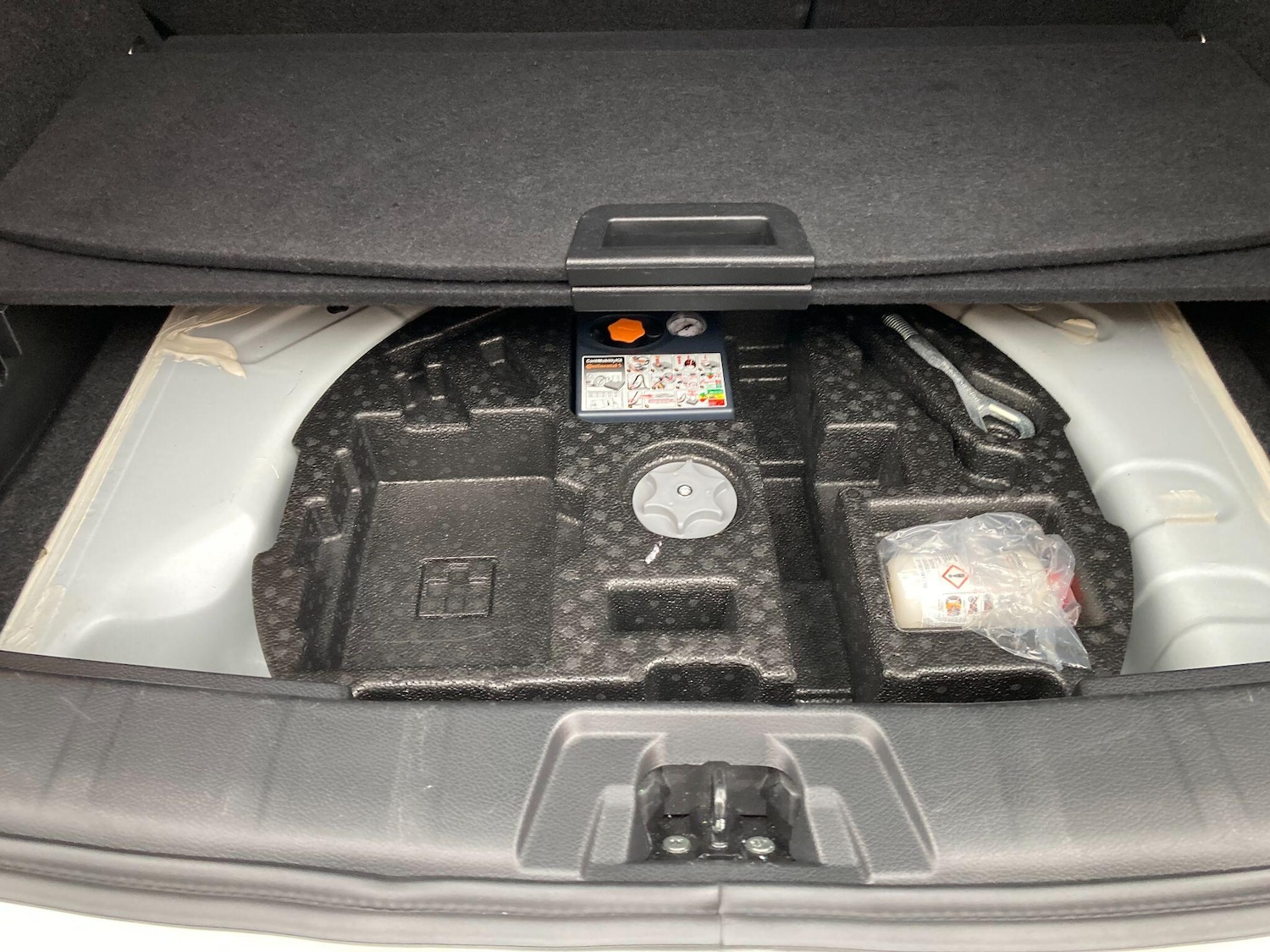 Used Nissan Qashqai 2017 for sale - 77304965: Photo 27