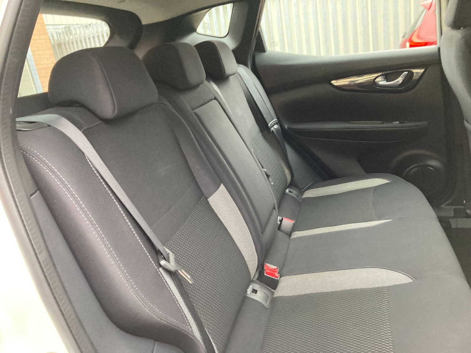 Used Nissan Qashqai 2017 for sale - 77304965: Photo 41