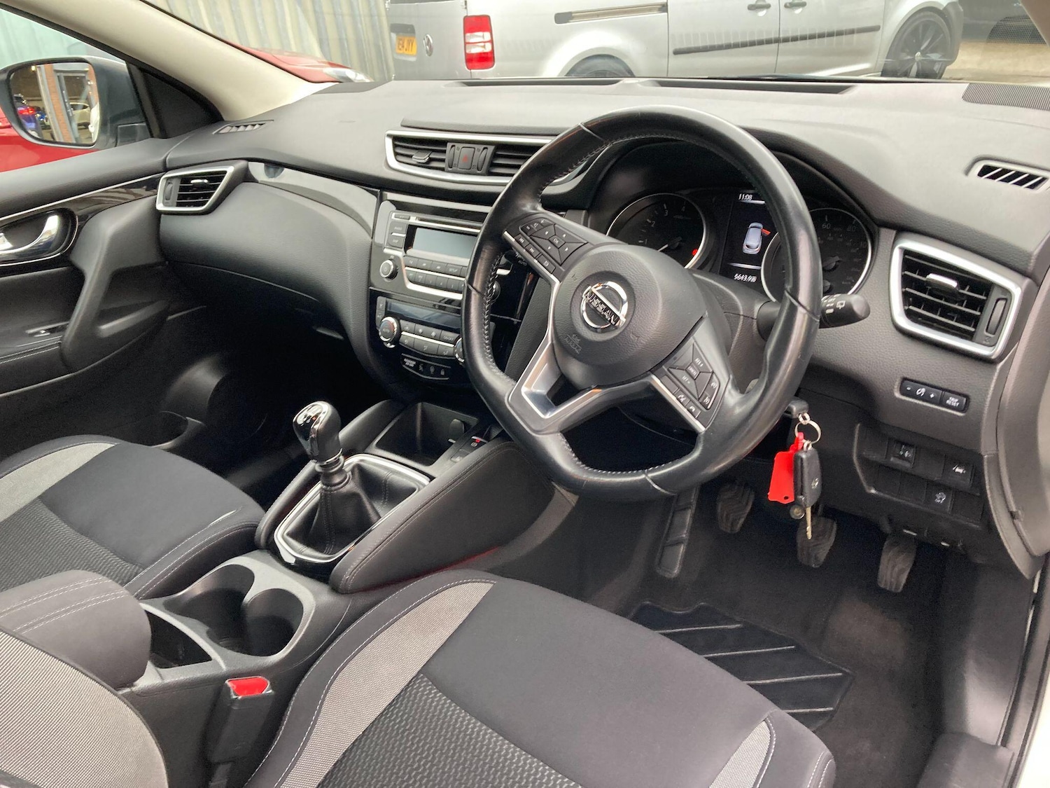 Used Nissan Qashqai 2017 for sale - 77304965: Photo 44