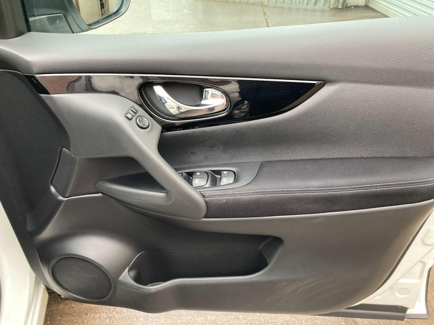 Used Nissan Qashqai 2017 for sale - 77304965: Photo 45