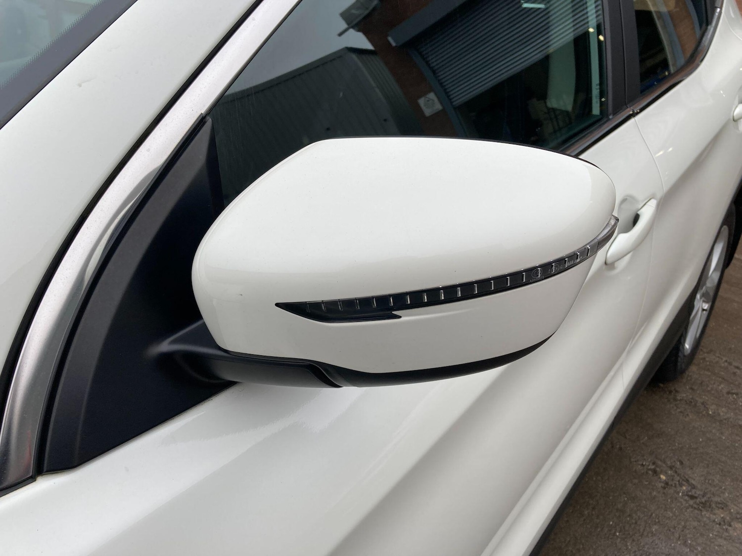 Used Nissan Qashqai 2017 for sale - 77304965: Photo 9