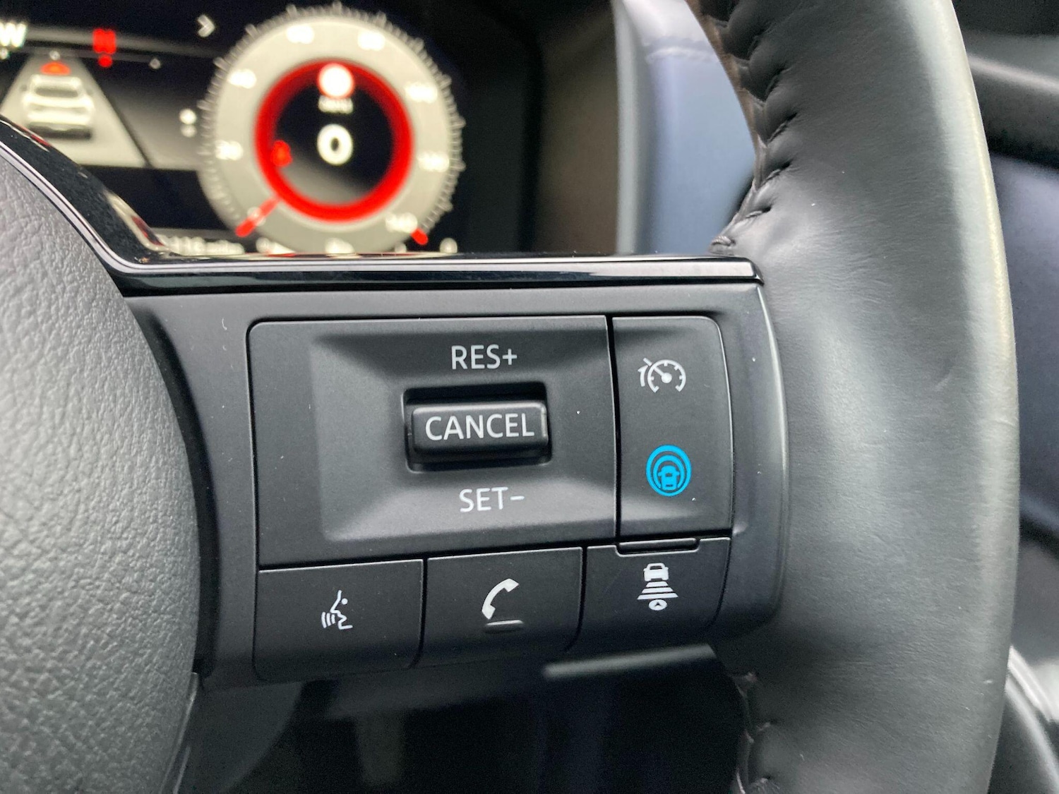 Used Nissan Qashqai for sale - 77331274: Photo 56