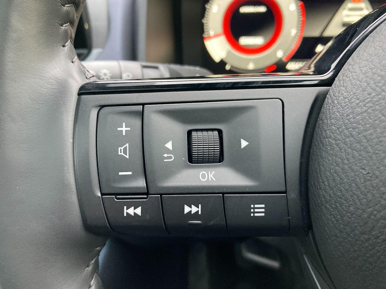 Used Nissan Qashqai for sale - 77331274: Photo 57