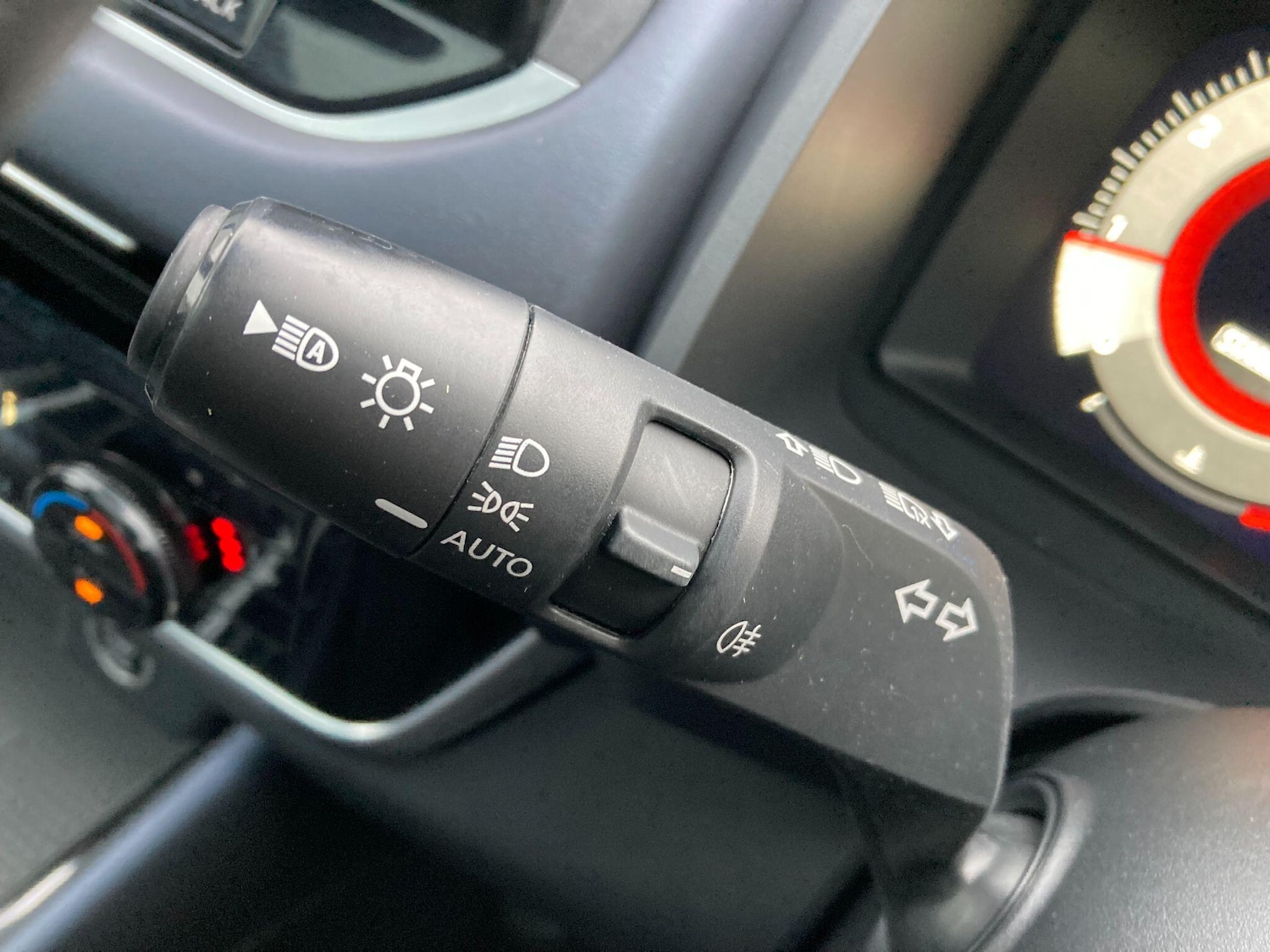 Used Nissan Qashqai for sale - 77331274: Photo 59