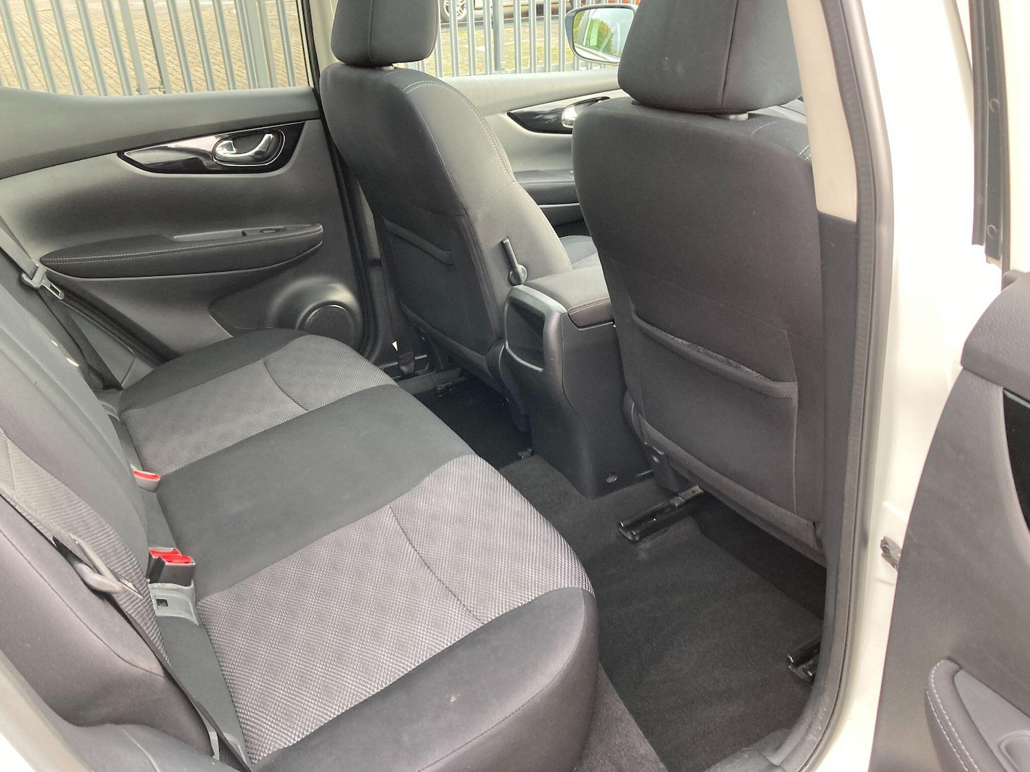 Used Nissan Qashqai 2016 for sale - 76537691: Photo 37