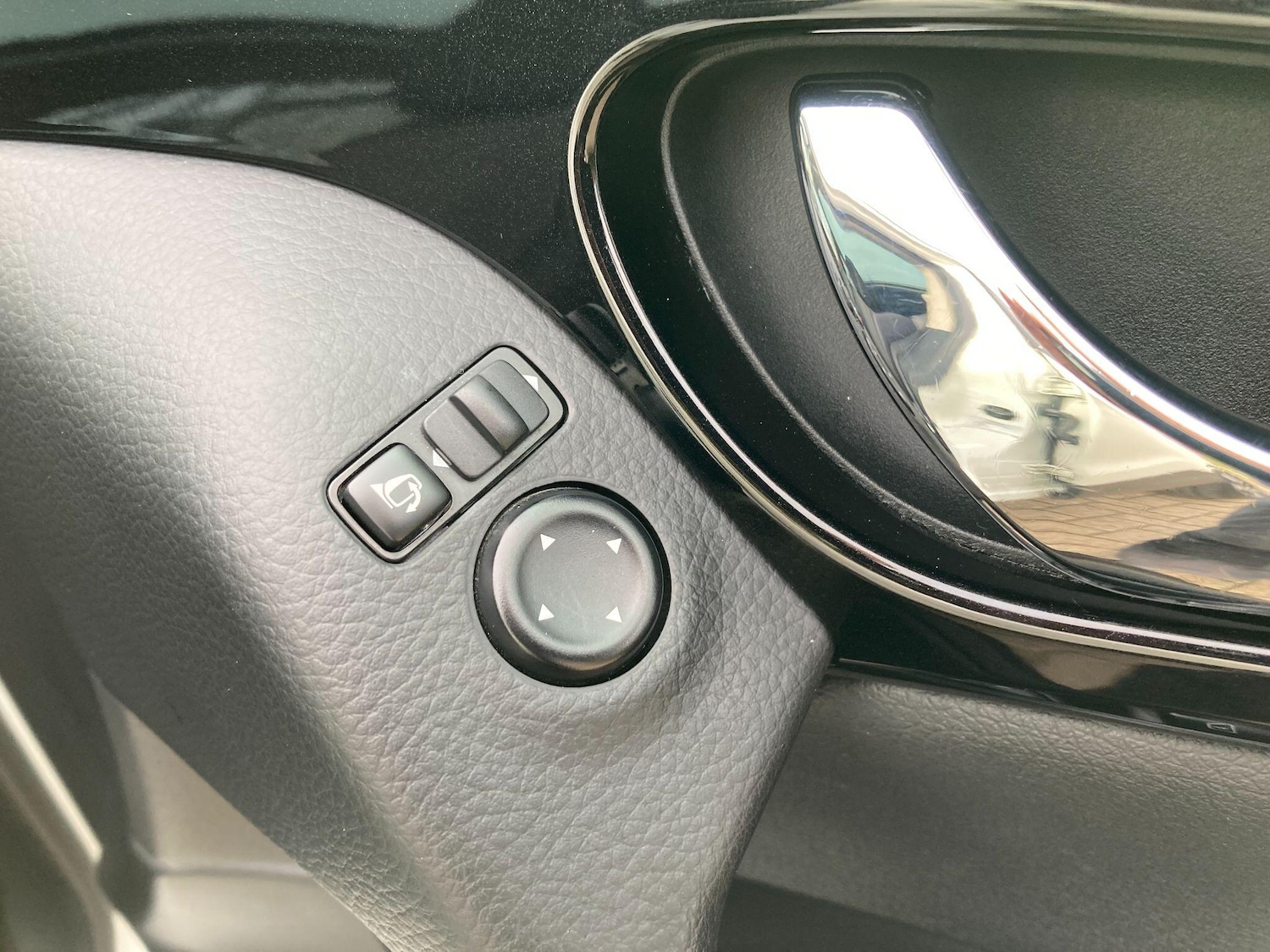 Used Nissan Qashqai 2016 for sale - 76537691: Photo 45